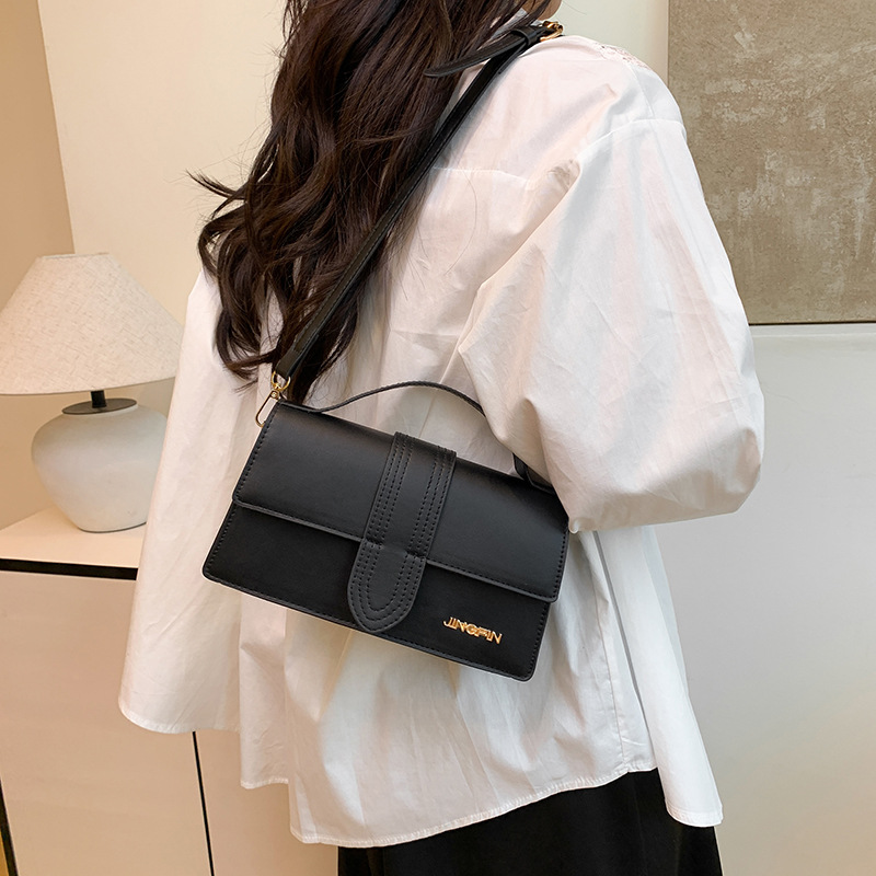 Retro Fashion Crossbody Bags f - Console Retro Gaming Portable ulasan dan harga
